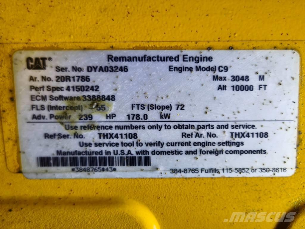 CAT 973 C Гусеничные фронтальные погрузчики