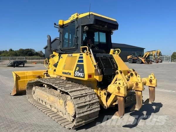 Komatsu D 51 PXi-24 Гусеничные бульдозеры