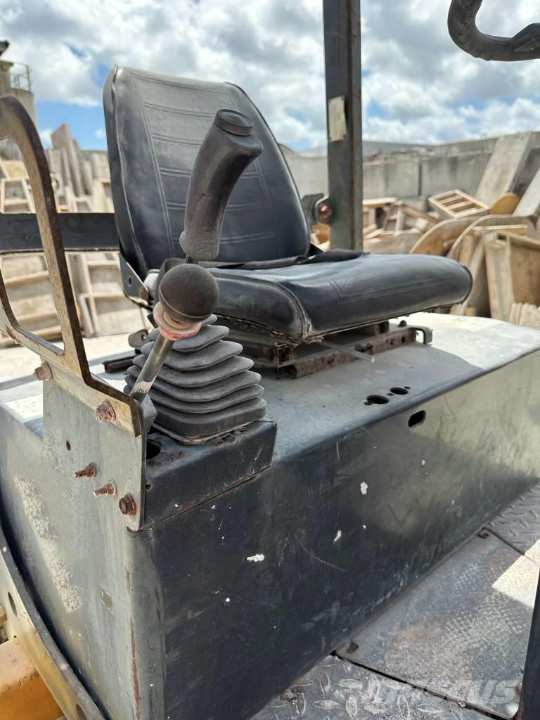 Bomag BW 120 AD-3 Катки тротуарные