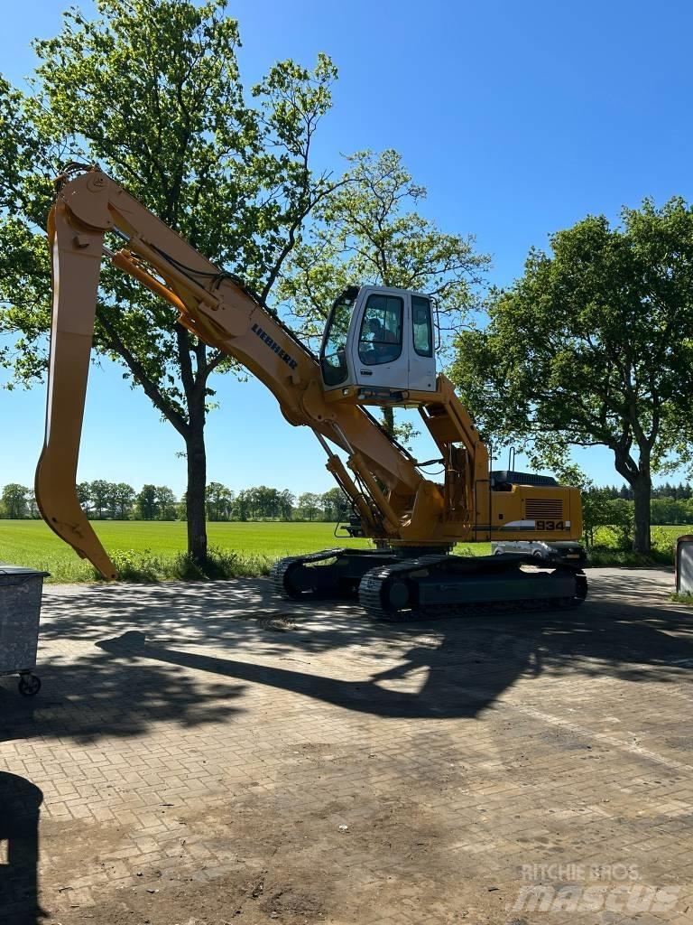Liebherr R 934 C EW Перегружатели металлолома/промышленные погрузчики