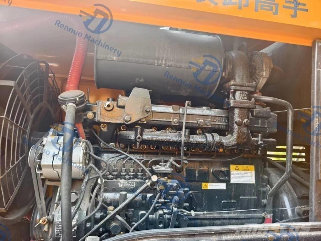 LiuGong CLG 836 Фронтальные погрузчики