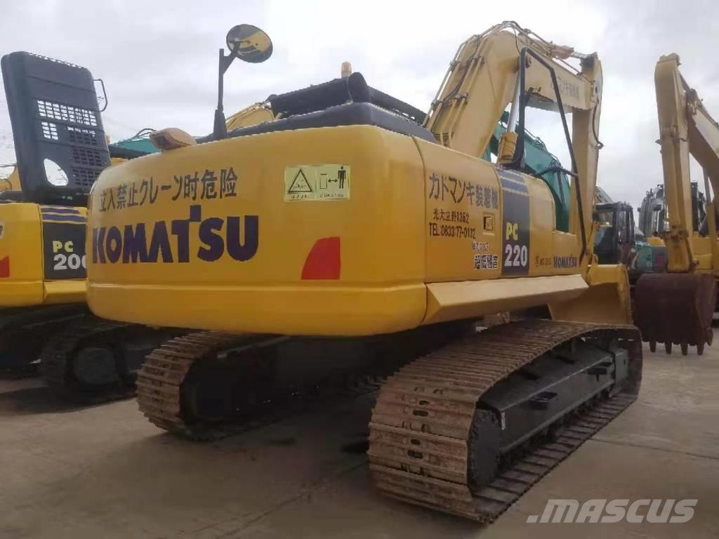 Komatsu PC 220-8 Гусеничные экскаваторы