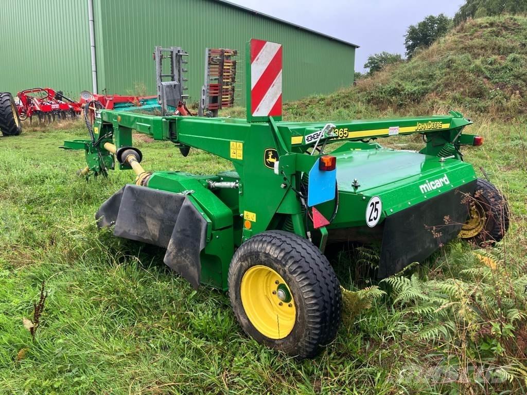 John Deere 1365 Навесные и прицепные косилки