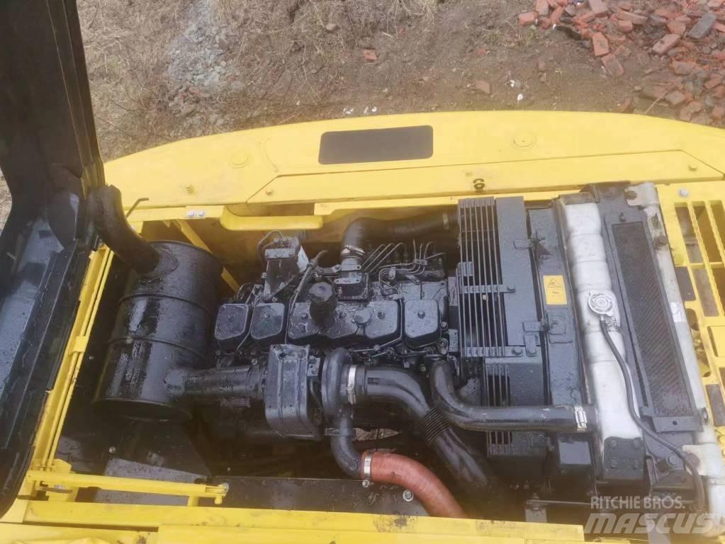 Komatsu pc220-7 Гусеничные экскаваторы