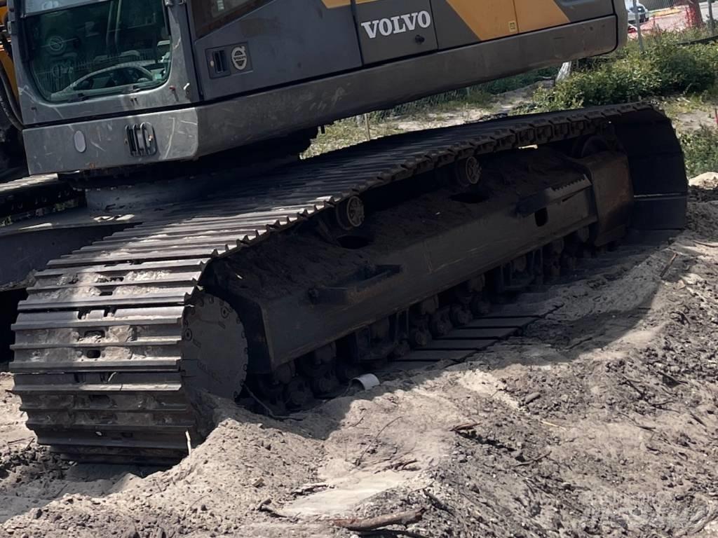 Volvo EC 220 EL Гусеничные экскаваторы
