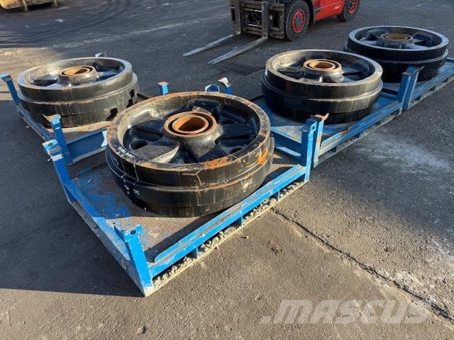 CAT 6020 NEW IDLER Гусеницы и цепи