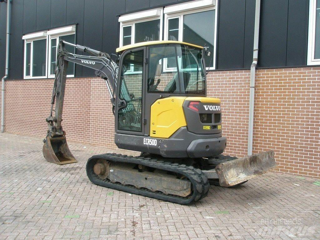 Volvo ECR50D Мини-экскаваторы