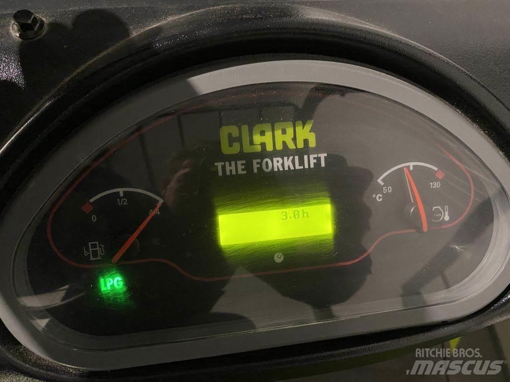 Clark GTS25 Газовые погрузчики