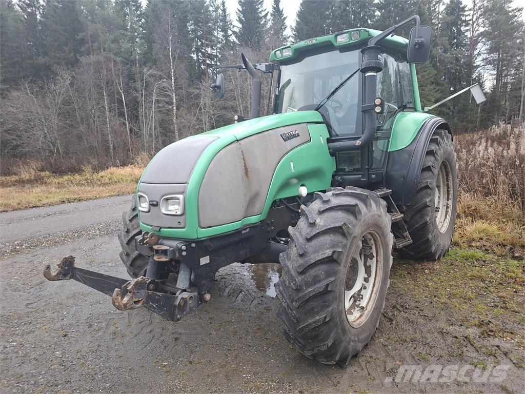 Valtra T190 7.4 Трактора
