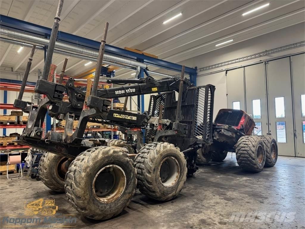 Komatsu 855 Форвардеры