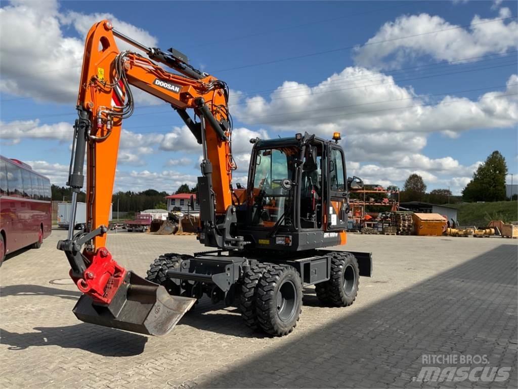 Doosan DX100W-7 Колёсные экскаваторы
