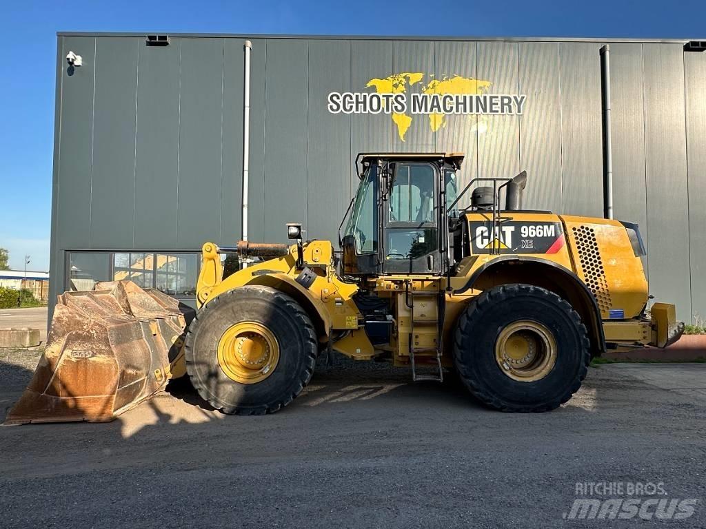 CAT 966 M Фронтальные погрузчики