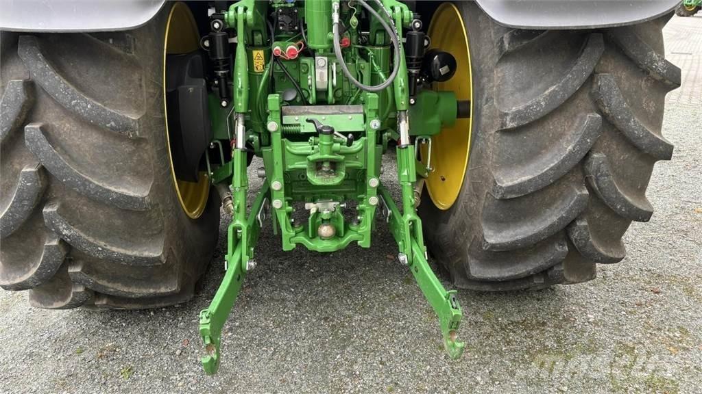 John Deere 6M 240 Трактора