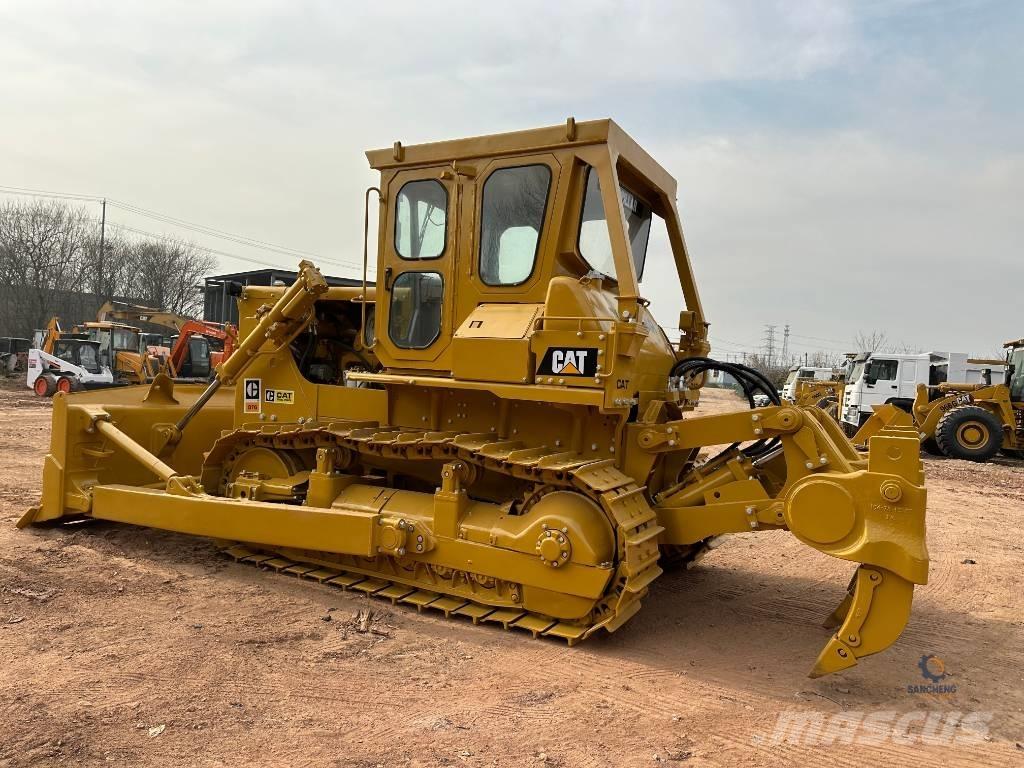 CAT D7G Гусеничные бульдозеры