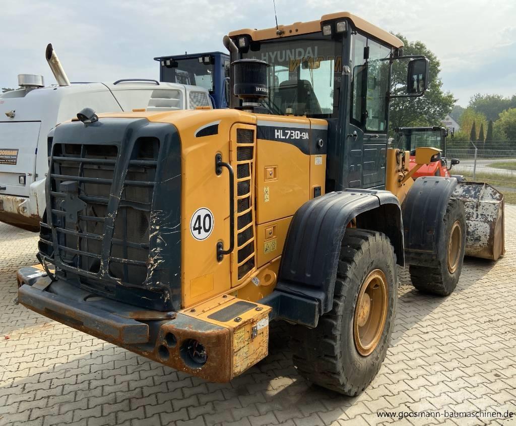 Hyundai HL 730-9 A Фронтальные погрузчики