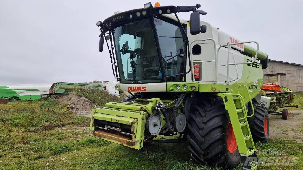 CLAAS Lexion 670 Зерноуборочные комбайны