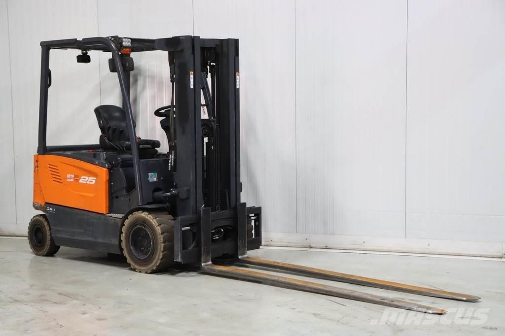 Doosan B25X-7 Электропогрузчики