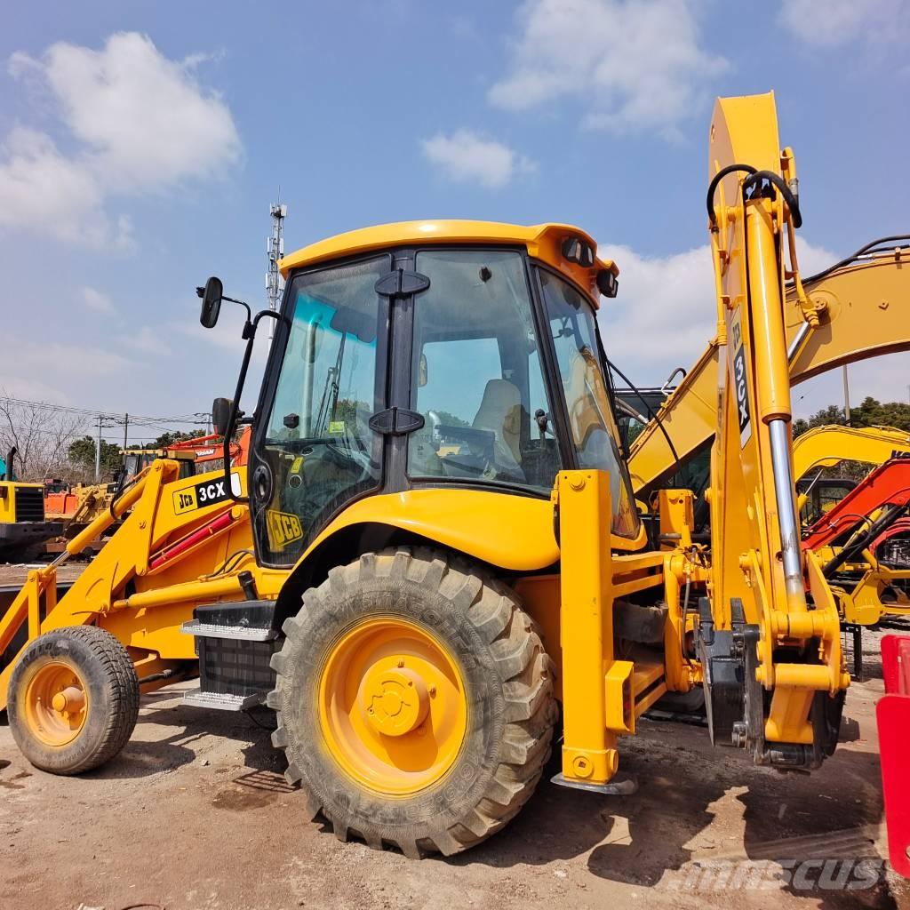 JCB 3 CX Экскаваторы-погрузчики