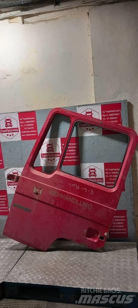 MAN 12.232 left door Кабины