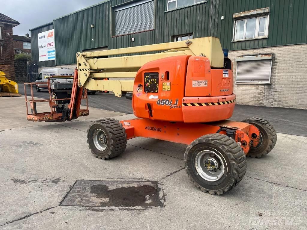 JLG 450 AJ Коленчатые подъемники