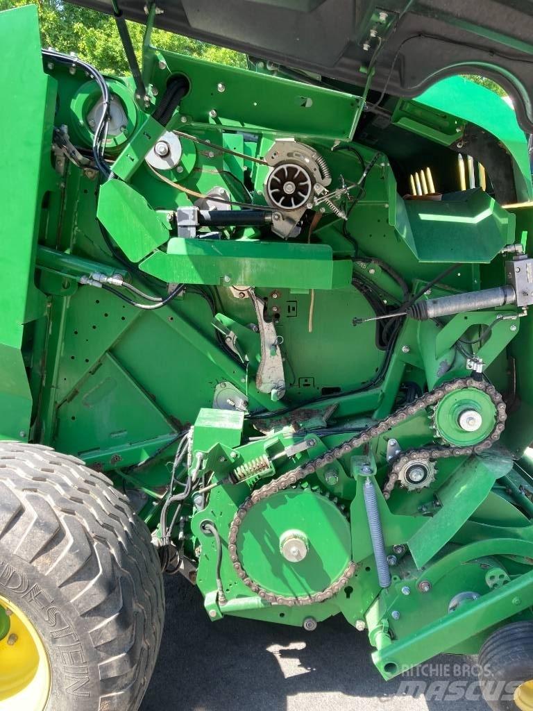John Deere F441R Рулонные пресс-подборщики