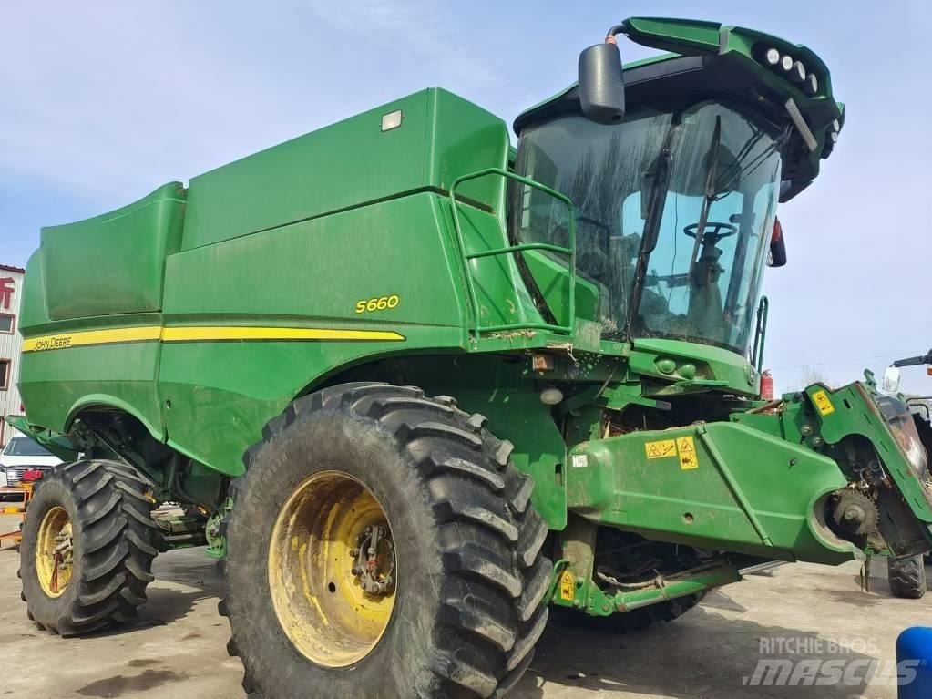 John Deere S660 Зерноуборочные комбайны