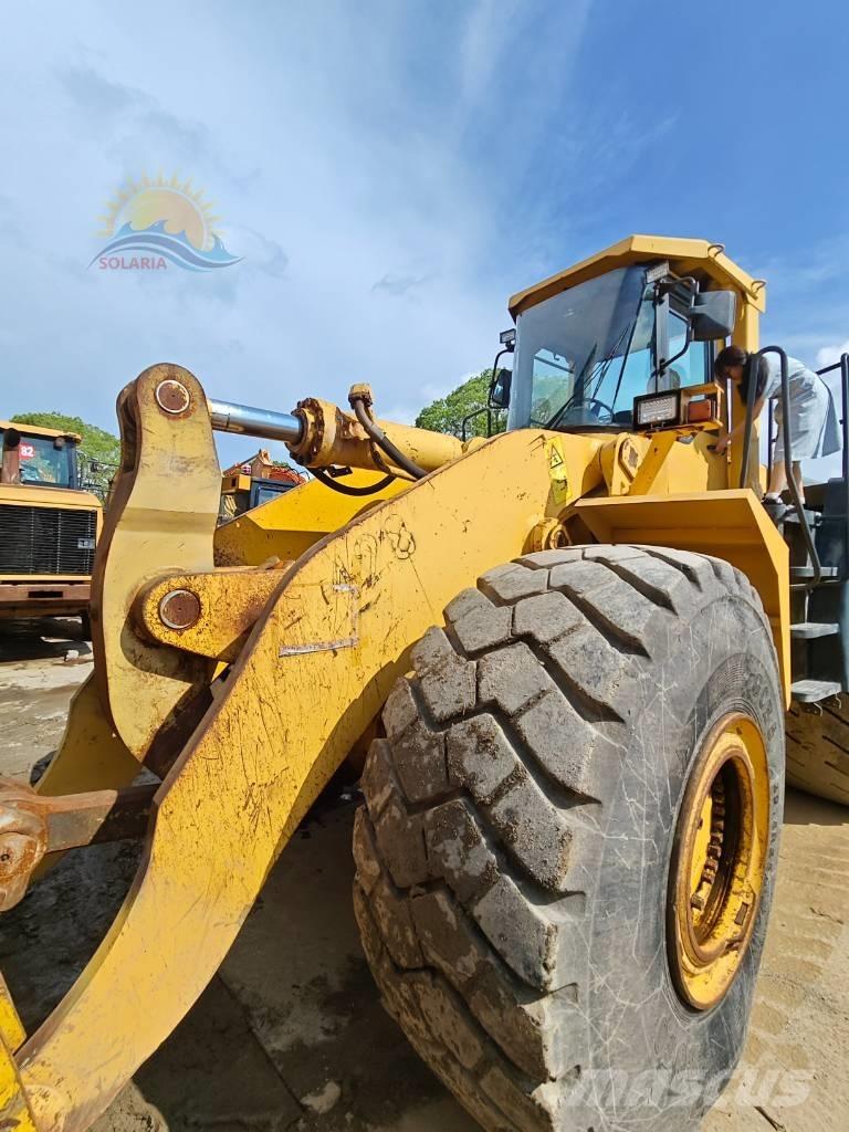 Komatsu WA 500-3 Фронтальные погрузчики