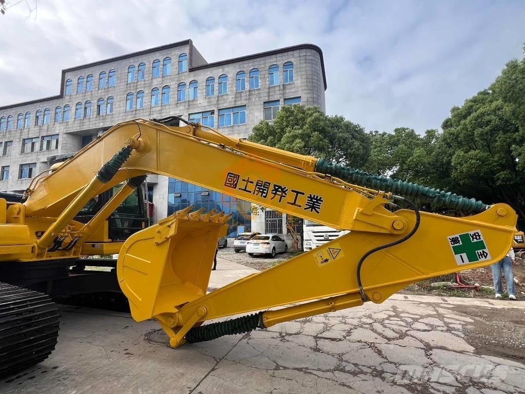 Komatsu PC 220-7 Гусеничные экскаваторы
