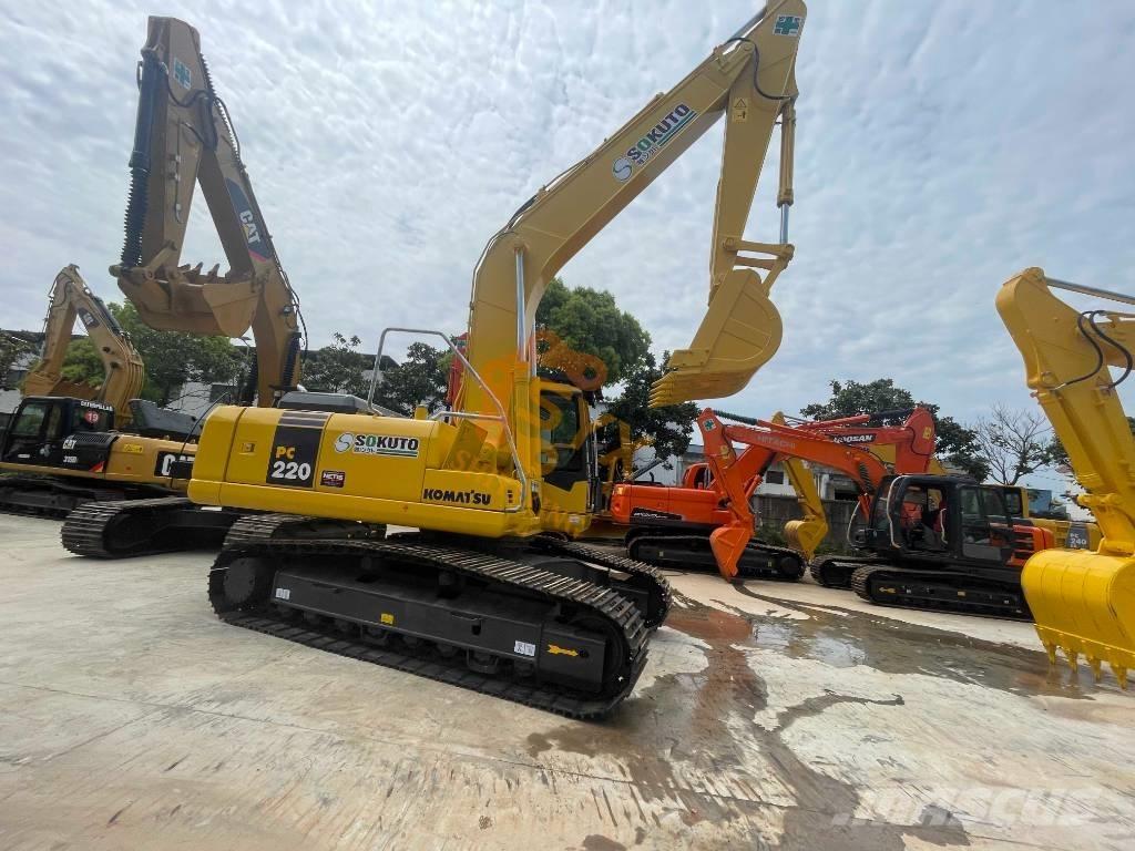 Komatsu PC 220-7 Гусеничные экскаваторы