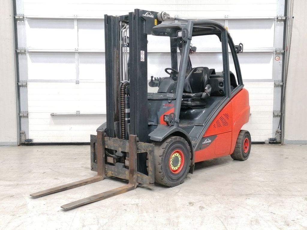 Linde H30T-02 Газовые погрузчики