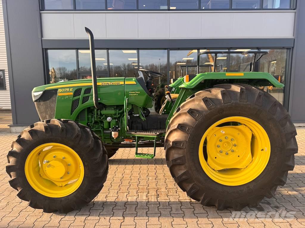 John Deere 5075 E Трактора