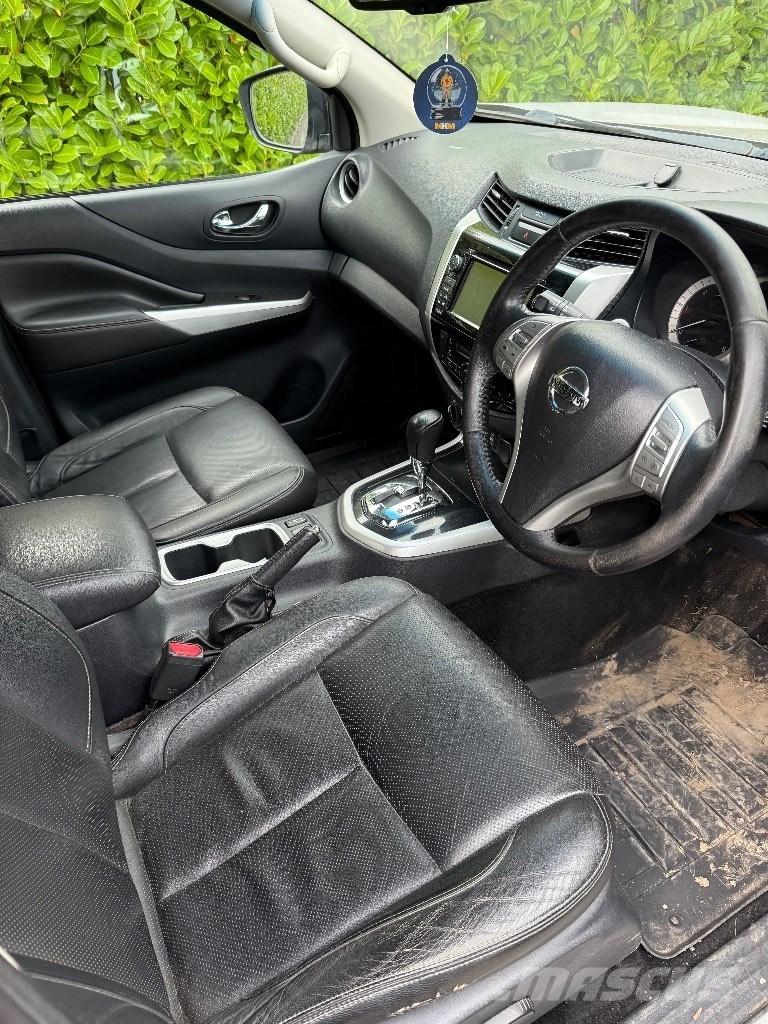 Nissan Navara Бортовые фургоны