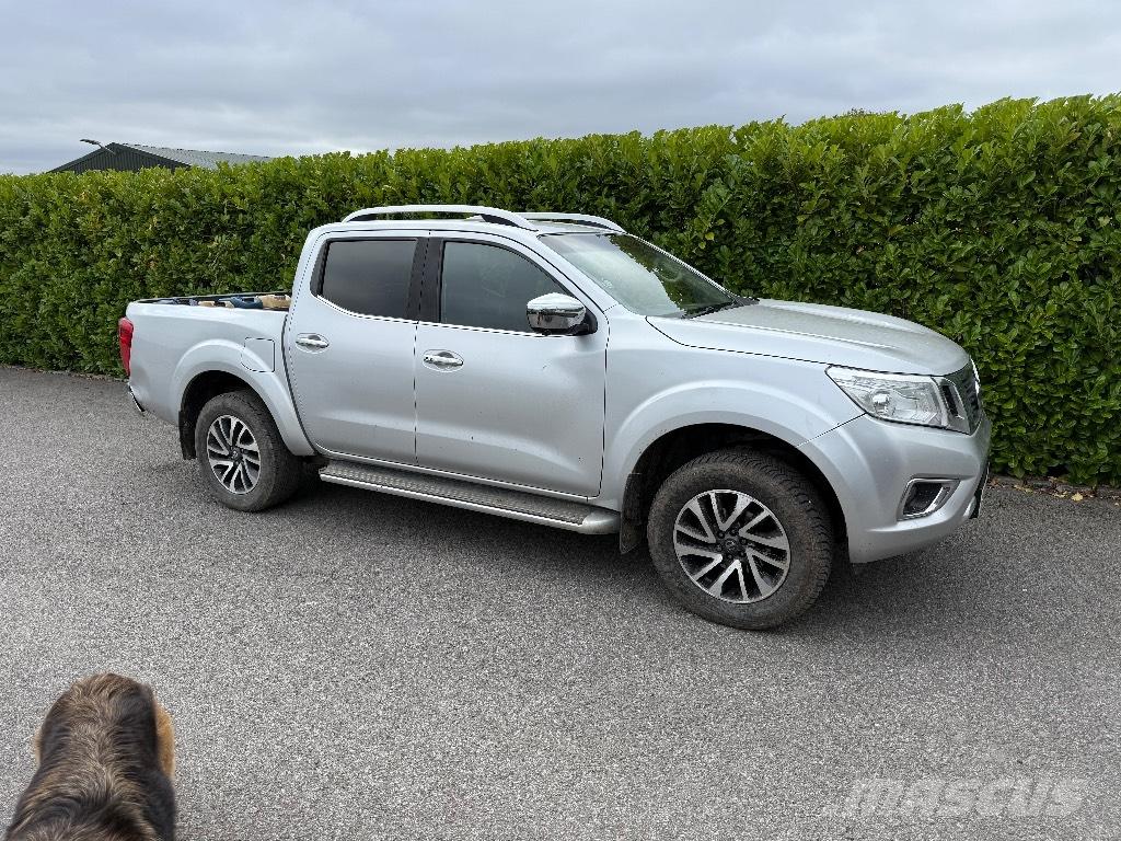 Nissan Navara Бортовые фургоны