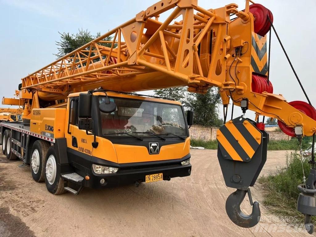 XCMG QY50KA Автокраны
