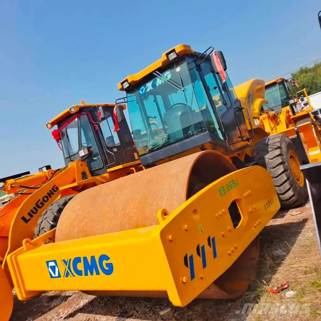 XCMG XS263J Грунтовые катки