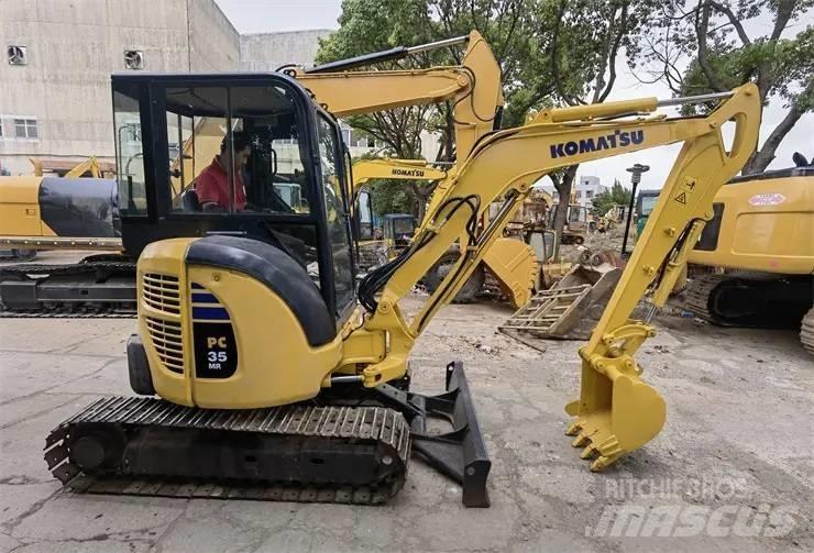 Komatsu PC35 Гусеничные экскаваторы