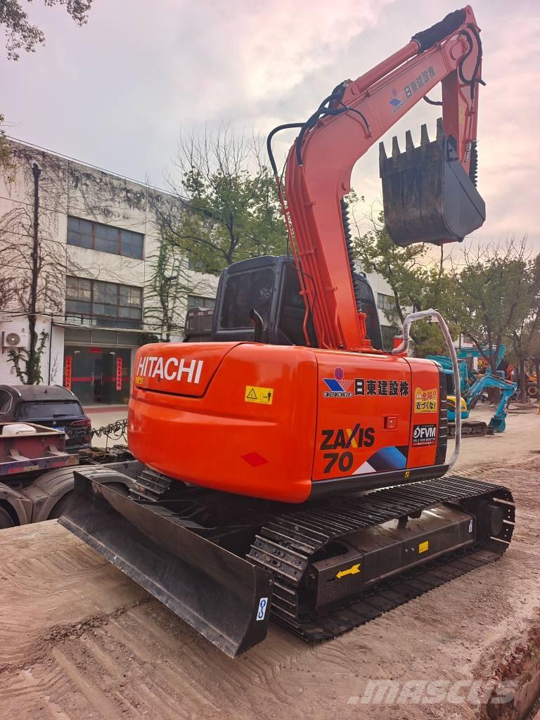 Hitachi ZX 70 Малые экскаваторы 7т-12т