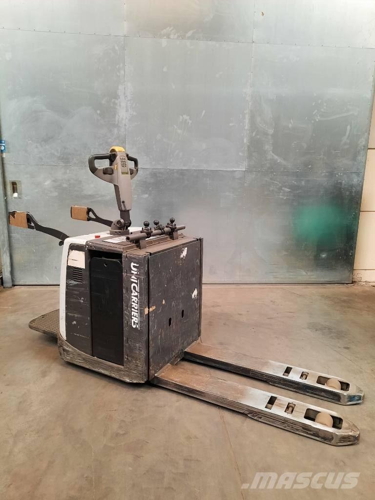 UniCarriers 200PMR Самоходные электрические тележки