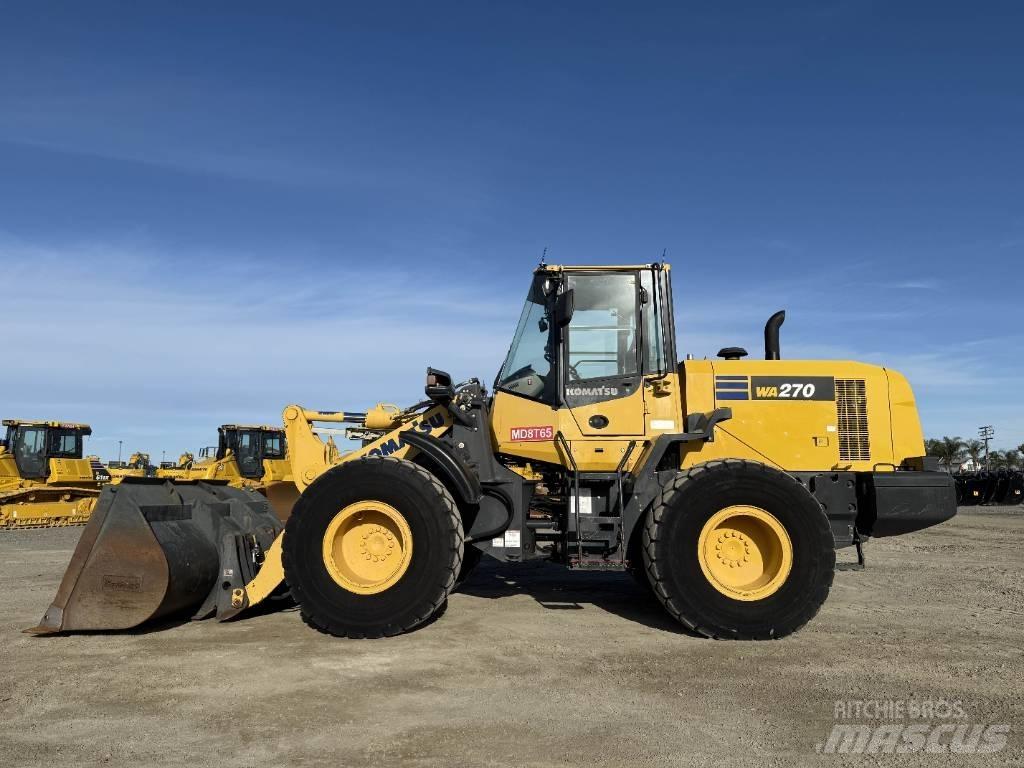 Komatsu WA 270-7 Фронтальные погрузчики