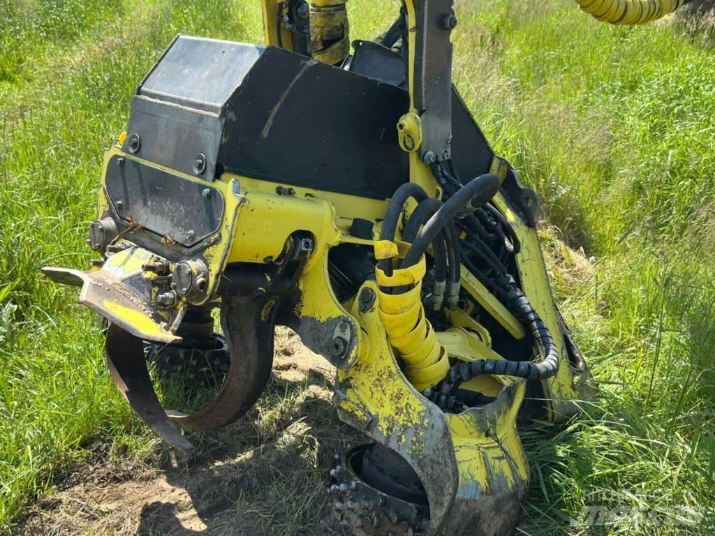 John Deere 1470 E Харвестеры