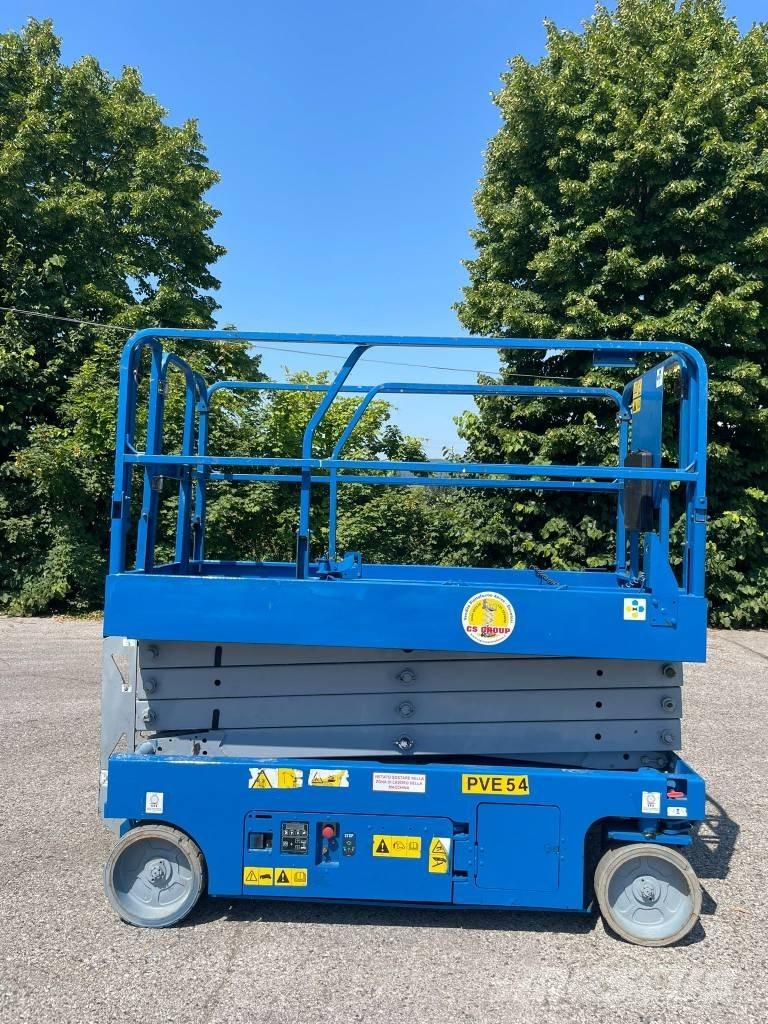 Genie GS 2646 Ножничные подъемники