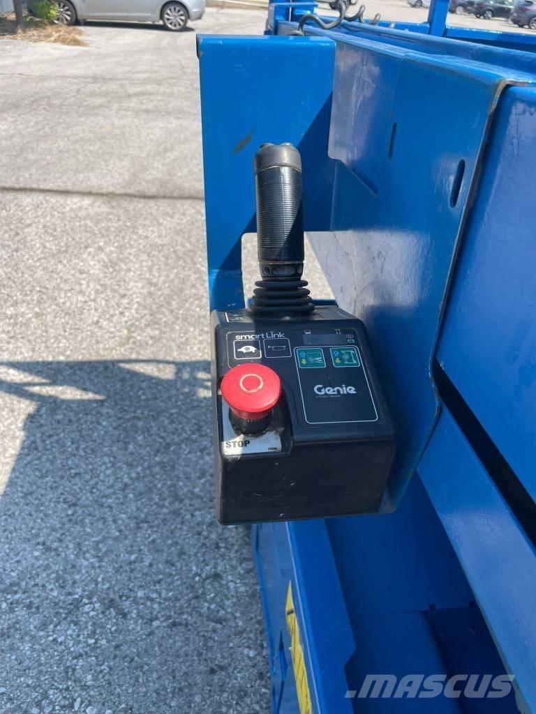 Genie GS 2646 Ножничные подъемники