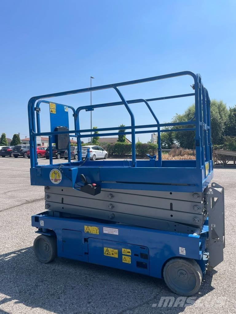 Genie GS 2646 Ножничные подъемники