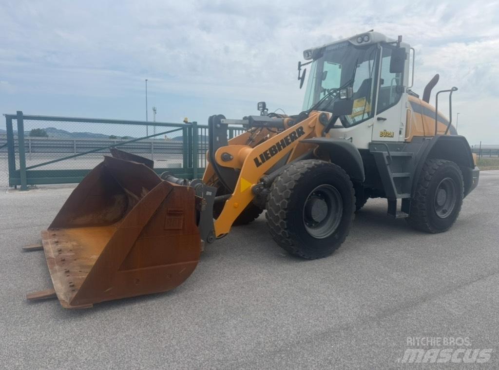Liebherr L 526 Фронтальные погрузчики