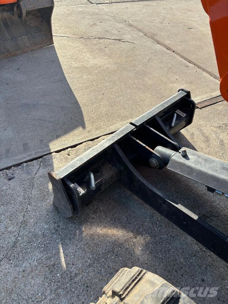 Doosan DX10Z Мини-экскаваторы