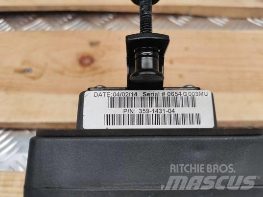 CAT 720 meter Электронные блоки