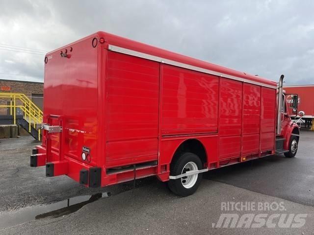 Freightliner M2 106 Грузовики для доставки напитков