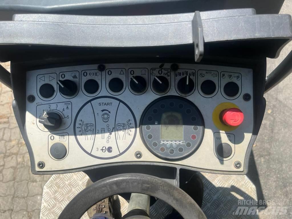 Bomag BW 120 AD-5 Катки тротуарные
