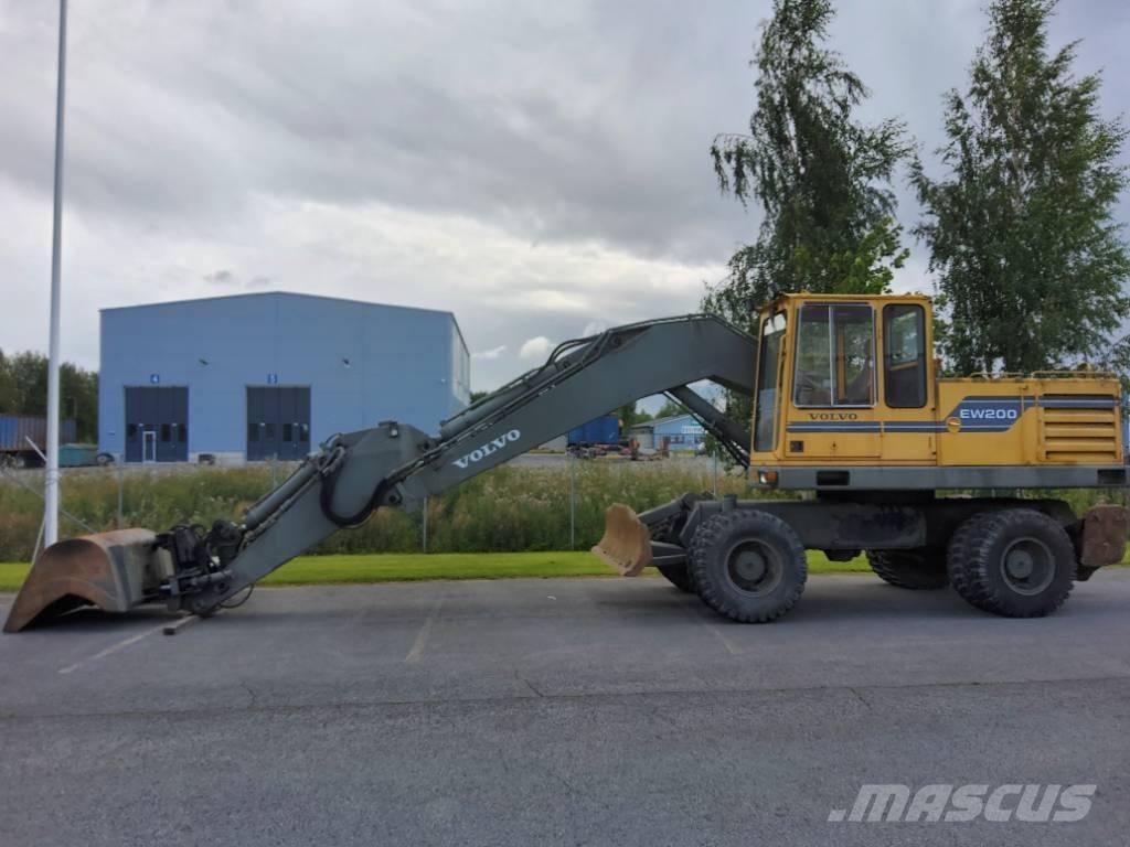 Volvo EW 200 Колёсные экскаваторы