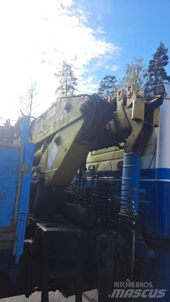 Volvo F 12 Автомобильные краны
